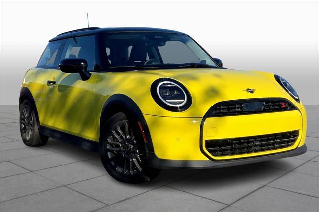 new 2025 MINI Hardtop car, priced at $36,145