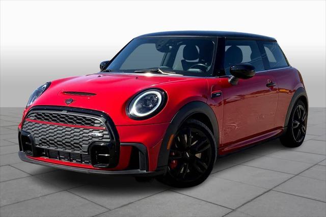 used 2022 MINI Hardtop car, priced at $31,000