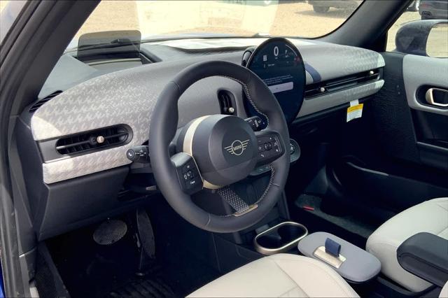new 2025 MINI Hardtop car, priced at $36,410