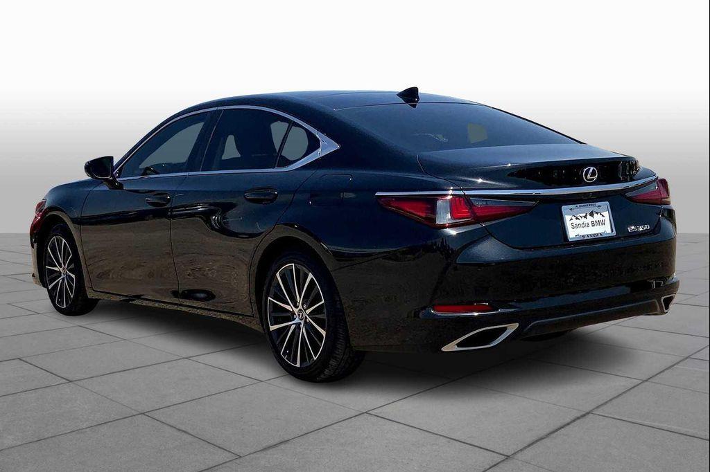 used 2022 Lexus ES 350 car, priced at $37,500