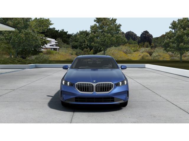 new 2025 BMW 540 car, priced at $71,075