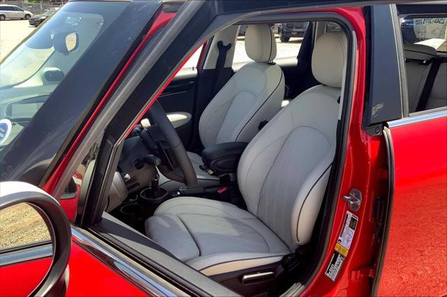 used 2023 MINI Hardtop car, priced at $27,500