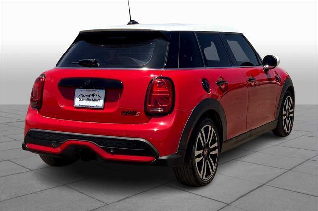 used 2023 MINI Hardtop car, priced at $27,500