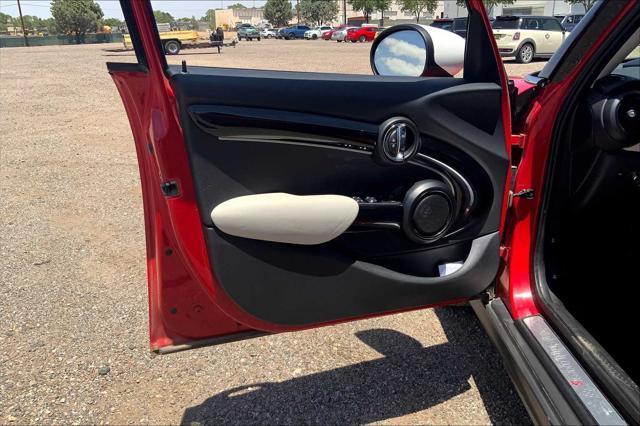 used 2023 MINI Hardtop car, priced at $27,500
