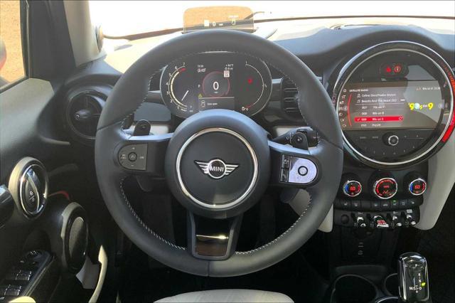 used 2023 MINI Hardtop car, priced at $27,500
