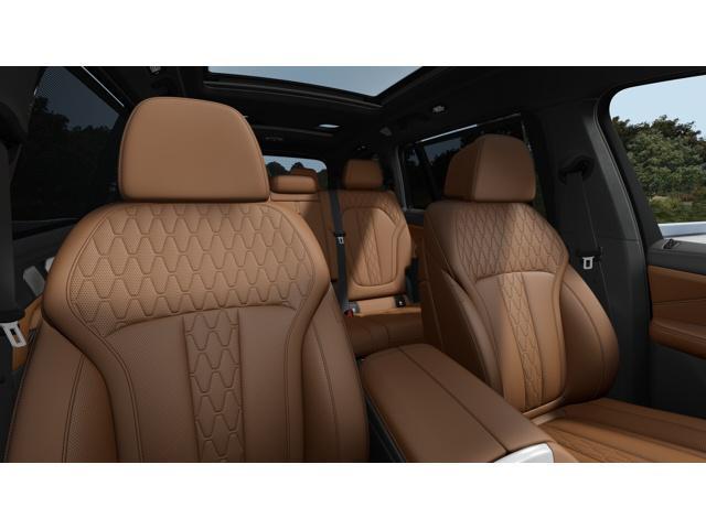 new 2026 BMW X7 car, priced at $128,780