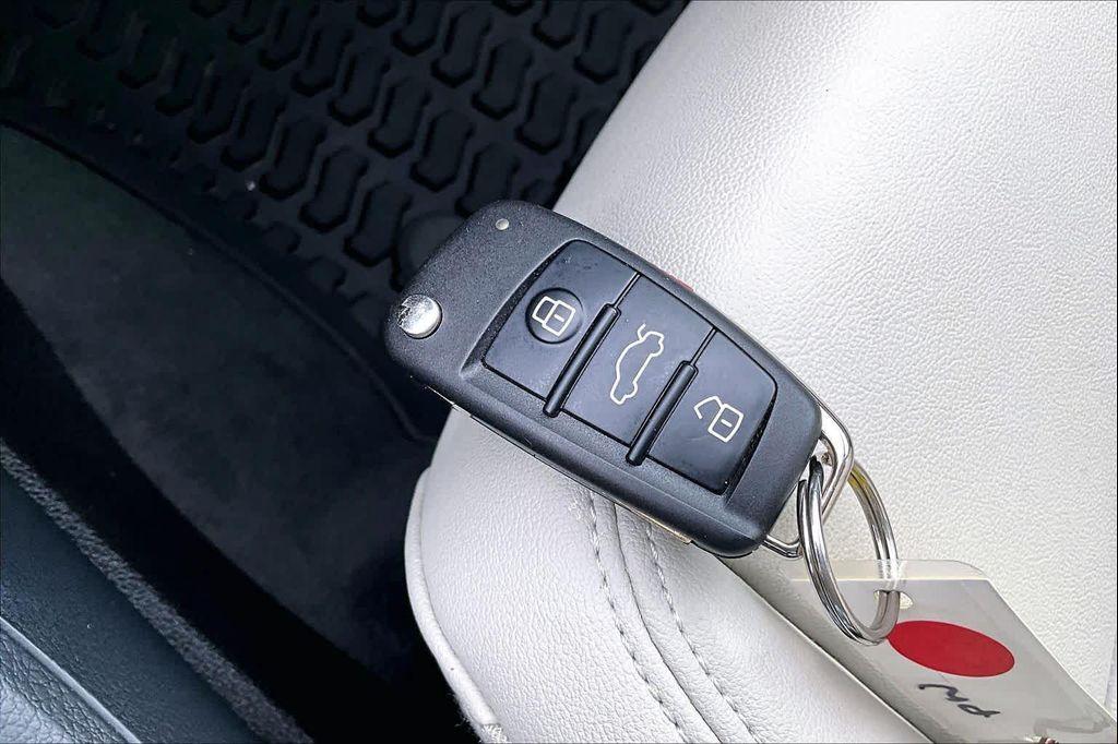 used 2020 Audi Q3 car, priced at $27,750