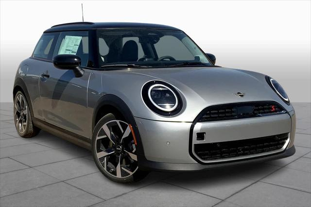 new 2025 MINI Hardtop car, priced at $36,030