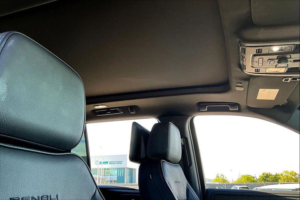 used 2023 GMC Yukon car, priced at $63,900