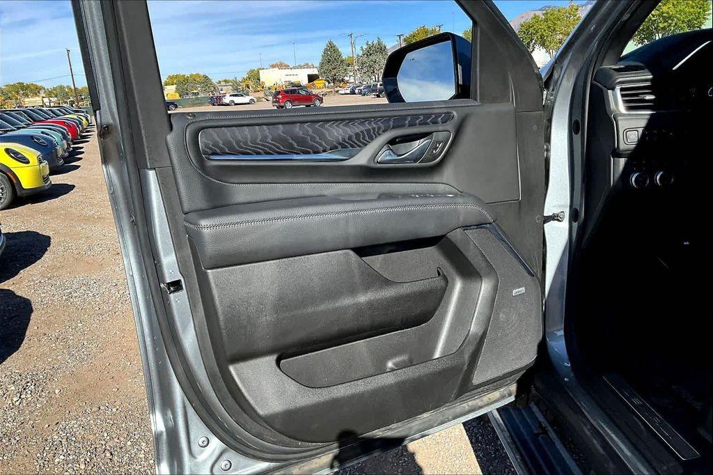 used 2023 GMC Yukon car, priced at $63,900