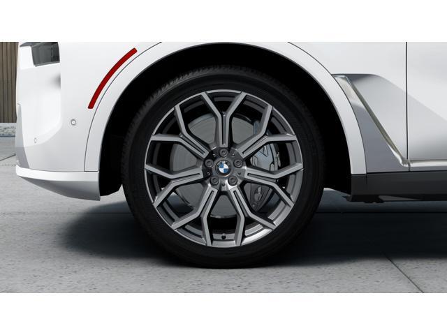 new 2026 BMW X7 car, priced at $94,265