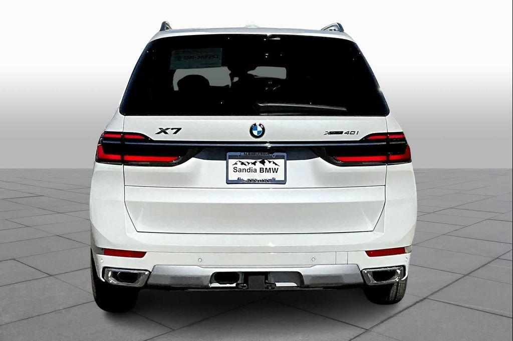 new 2026 BMW X7 car, priced at $94,265