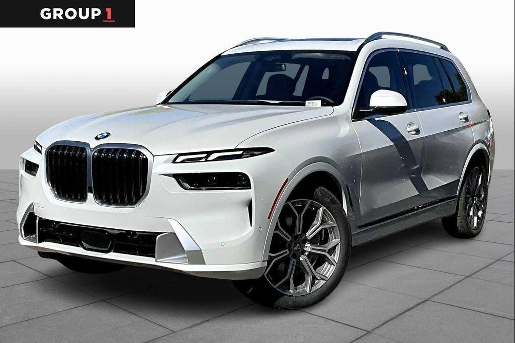 new 2026 BMW X7 car, priced at $94,265