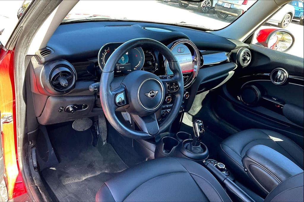 used 2023 MINI Hardtop car, priced at $23,900