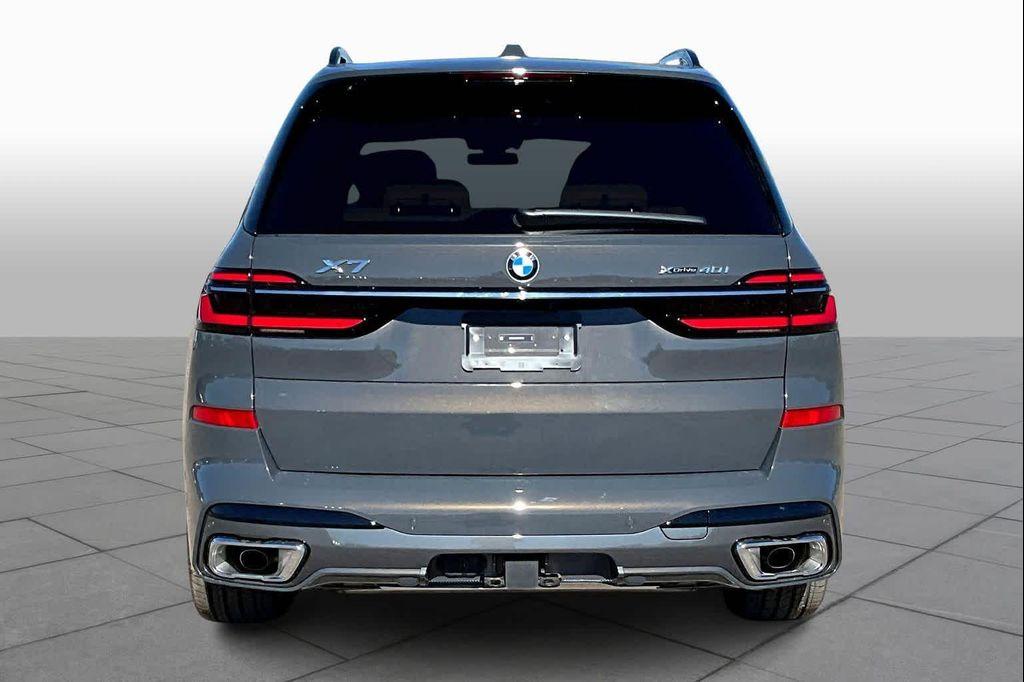 new 2026 BMW X7 car, priced at $99,780