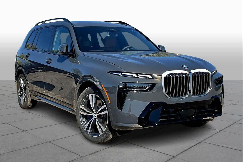 new 2026 BMW X7 car, priced at $99,780