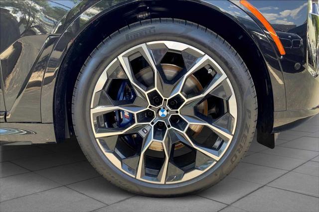 new 2025 BMW X7 car, priced at $116,320