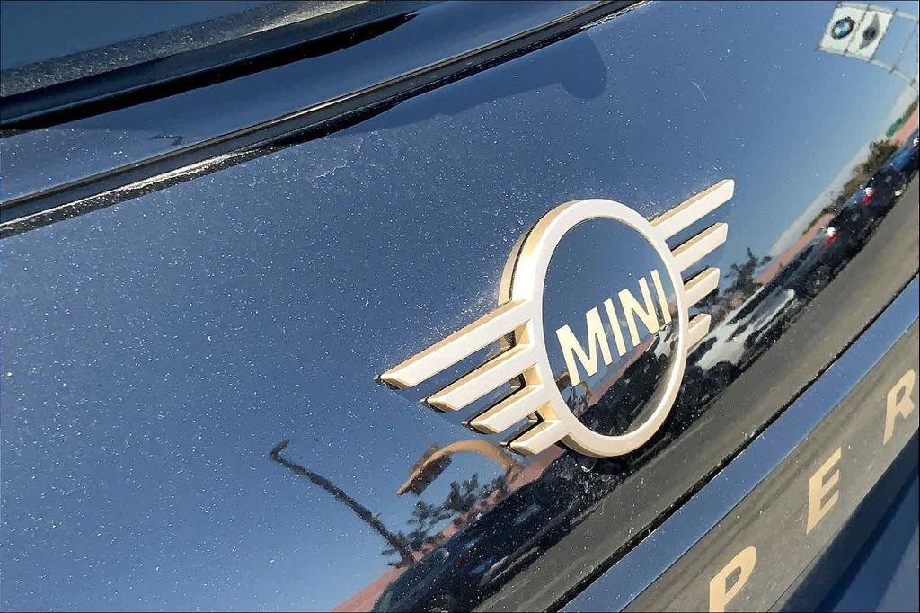 new 2025 MINI Hardtop car, priced at $35,000