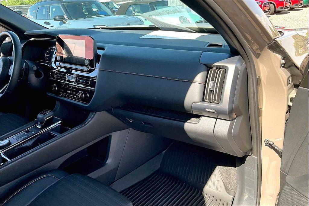 used 2025 Nissan Pathfinder car, priced at $39,950