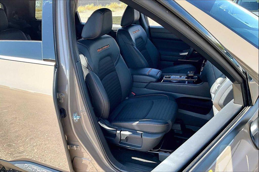 used 2025 Nissan Pathfinder car, priced at $39,950