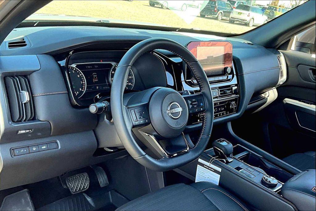 used 2025 Nissan Pathfinder car, priced at $39,950