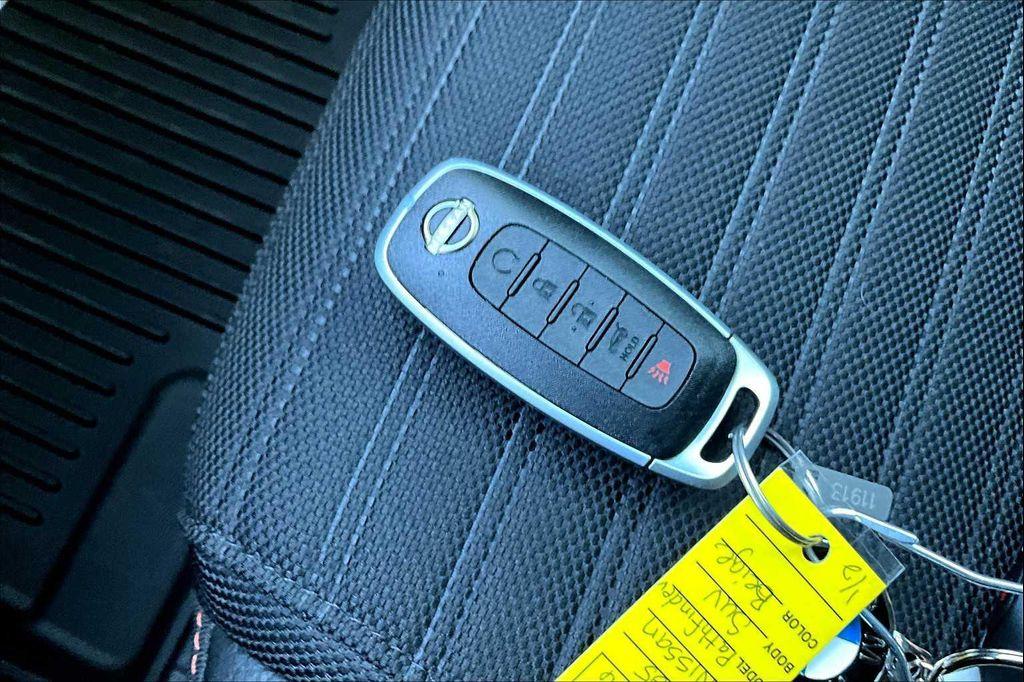 used 2025 Nissan Pathfinder car, priced at $39,950