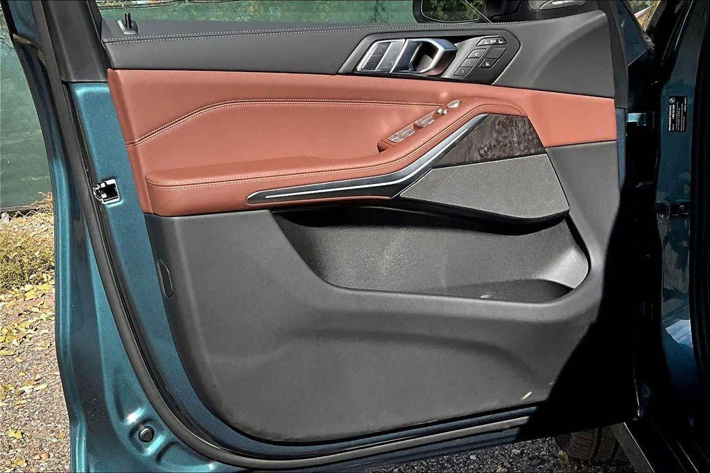 new 2026 BMW X7 car, priced at $94,865