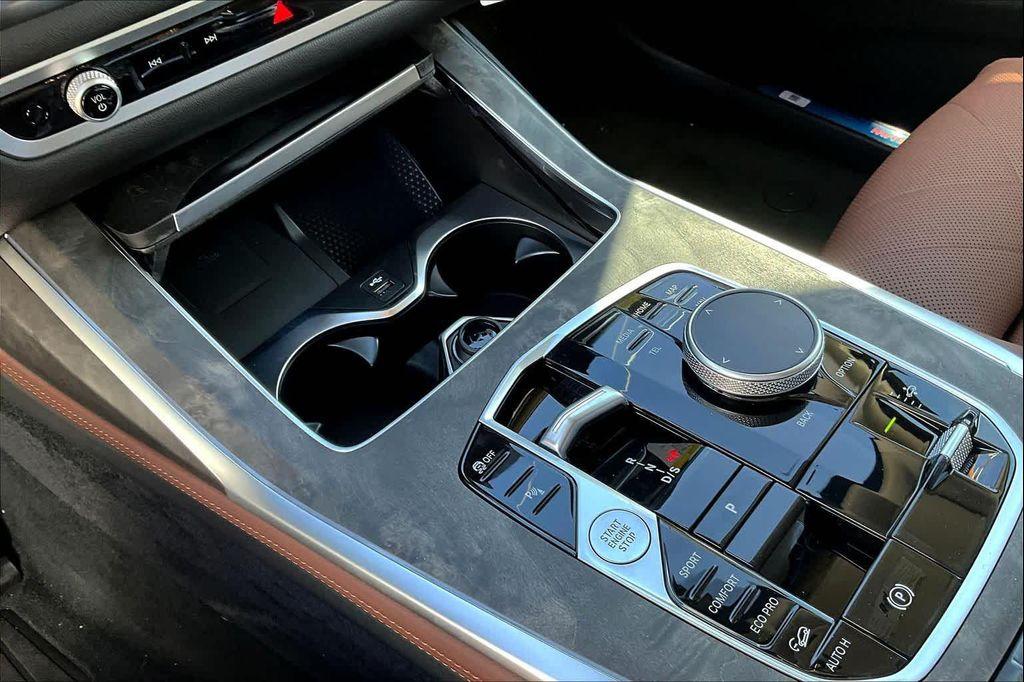 new 2026 BMW X7 car, priced at $94,865