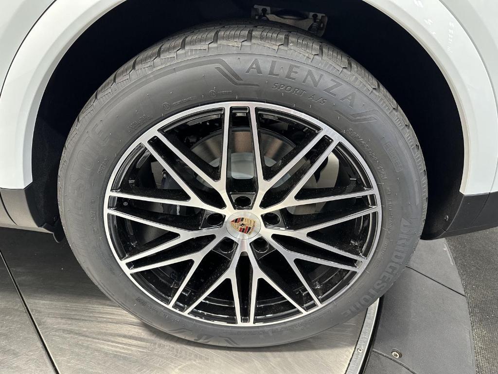 new 2026 Porsche Cayenne car, priced at $110,060
