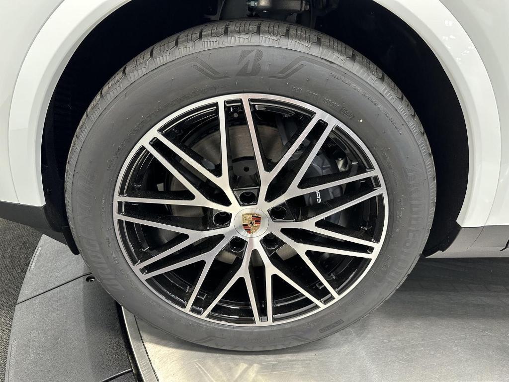 new 2026 Porsche Cayenne car, priced at $110,060