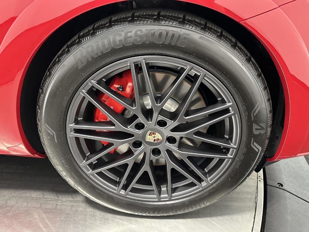 new 2026 Porsche Cayenne car, priced at $156,020