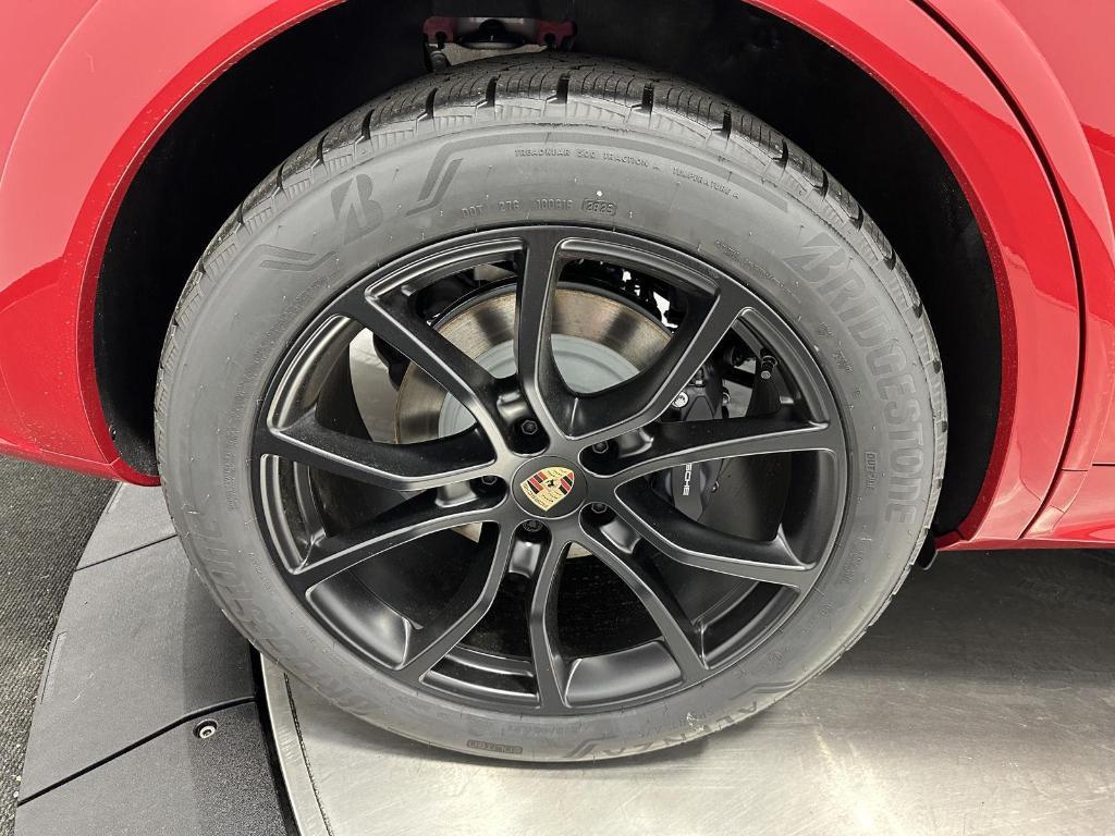 new 2026 Porsche Cayenne car, priced at $116,540