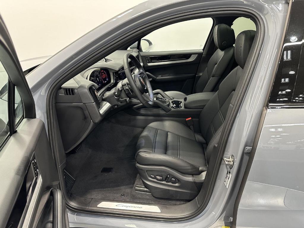 new 2025 Porsche Cayenne car, priced at $106,955