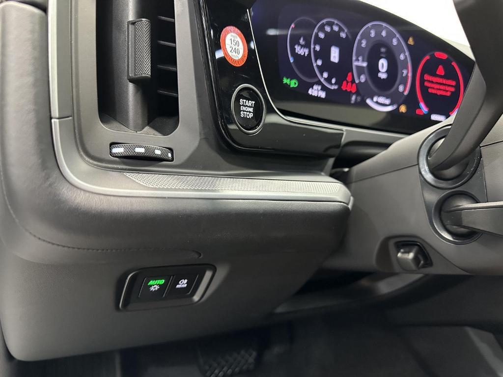 used 2025 Porsche Cayenne car, priced at $91,000