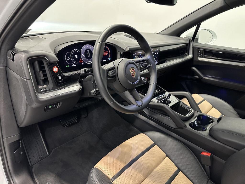 used 2025 Porsche Cayenne car, priced at $91,000