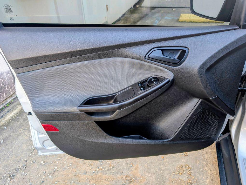 used 2014 Ford Focus car, priced at $5,995