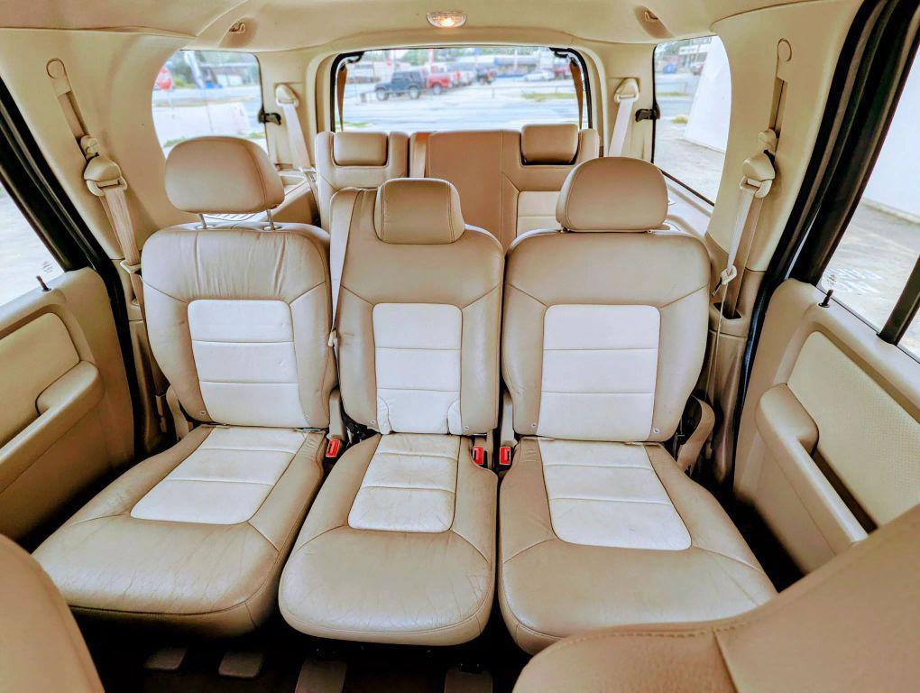 used 2003 Ford Expedition car, priced at $5,995