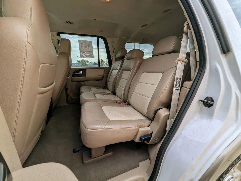 used 2003 Ford Expedition car, priced at $5,995