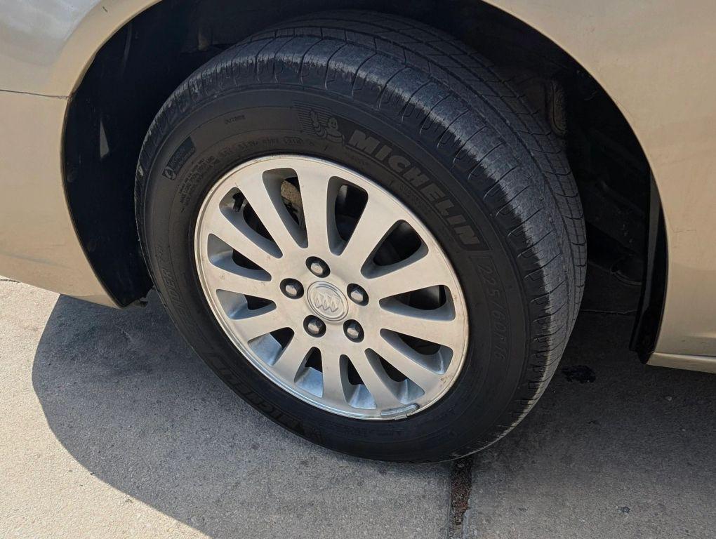 used 2008 Buick Lucerne car, priced at $6,995