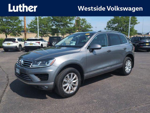 used 2016 Volkswagen Touareg car