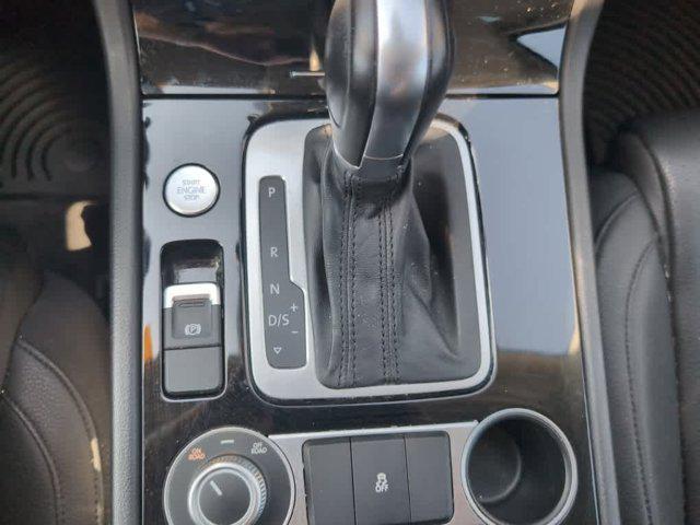 used 2016 Volkswagen Touareg car