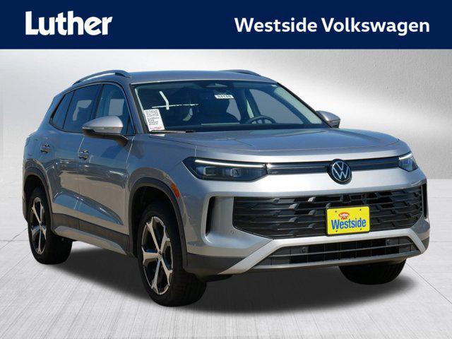 new 2025 Volkswagen Tiguan car, priced at $37,314