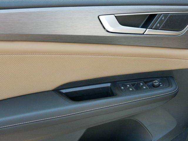 new 2025 Volkswagen Atlas Cross Sport car, priced at $37,264