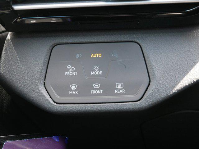 new 2025 Volkswagen ID.4 car, priced at $48,666