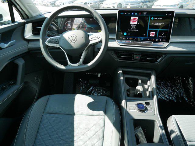 new 2025 Volkswagen Tiguan car, priced at $34,064