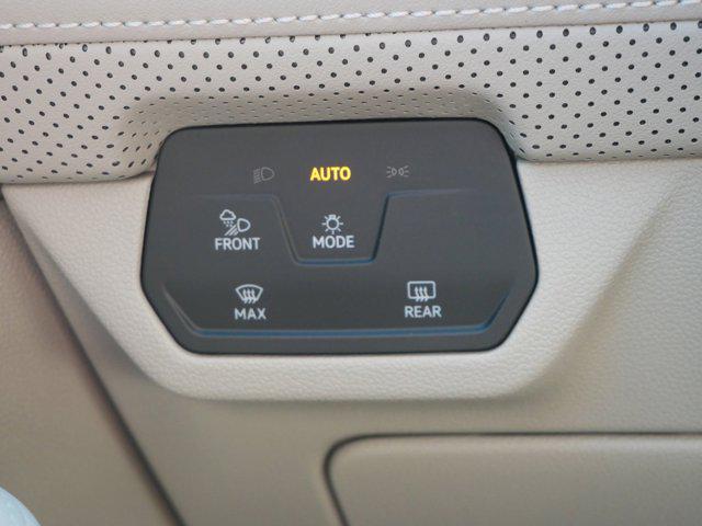 new 2026 Volkswagen Atlas car, priced at $58,333