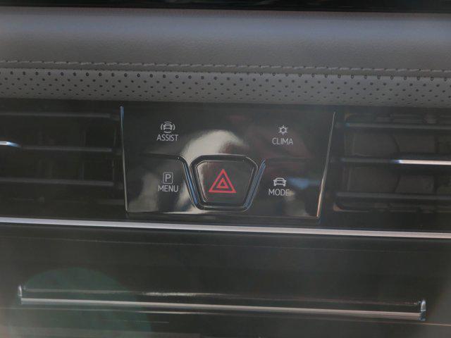 new 2026 Volkswagen Atlas car, priced at $50,388