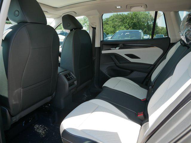new 2025 Volkswagen Tiguan car, priced at $36,014