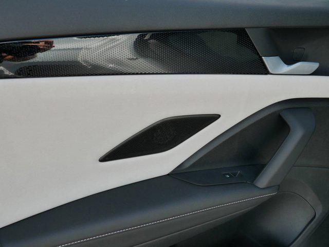 new 2025 Volkswagen Tiguan car, priced at $35,014