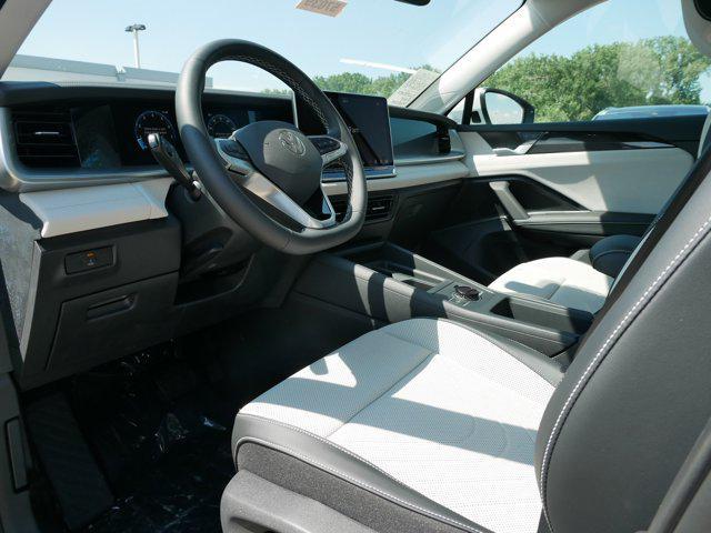 new 2025 Volkswagen Tiguan car, priced at $36,014